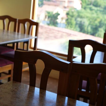 Satya Anand Cottage Pure Veg And Non Alcoholic Hotel Кунур Екстер'єр фото